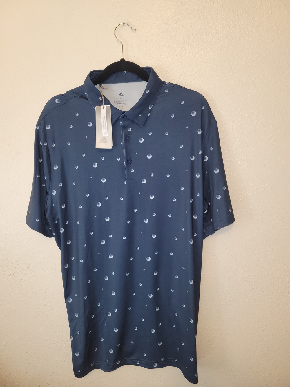 Brand new with tags Adidas Ultimate365 Allover Print Golf Polo in size XL.